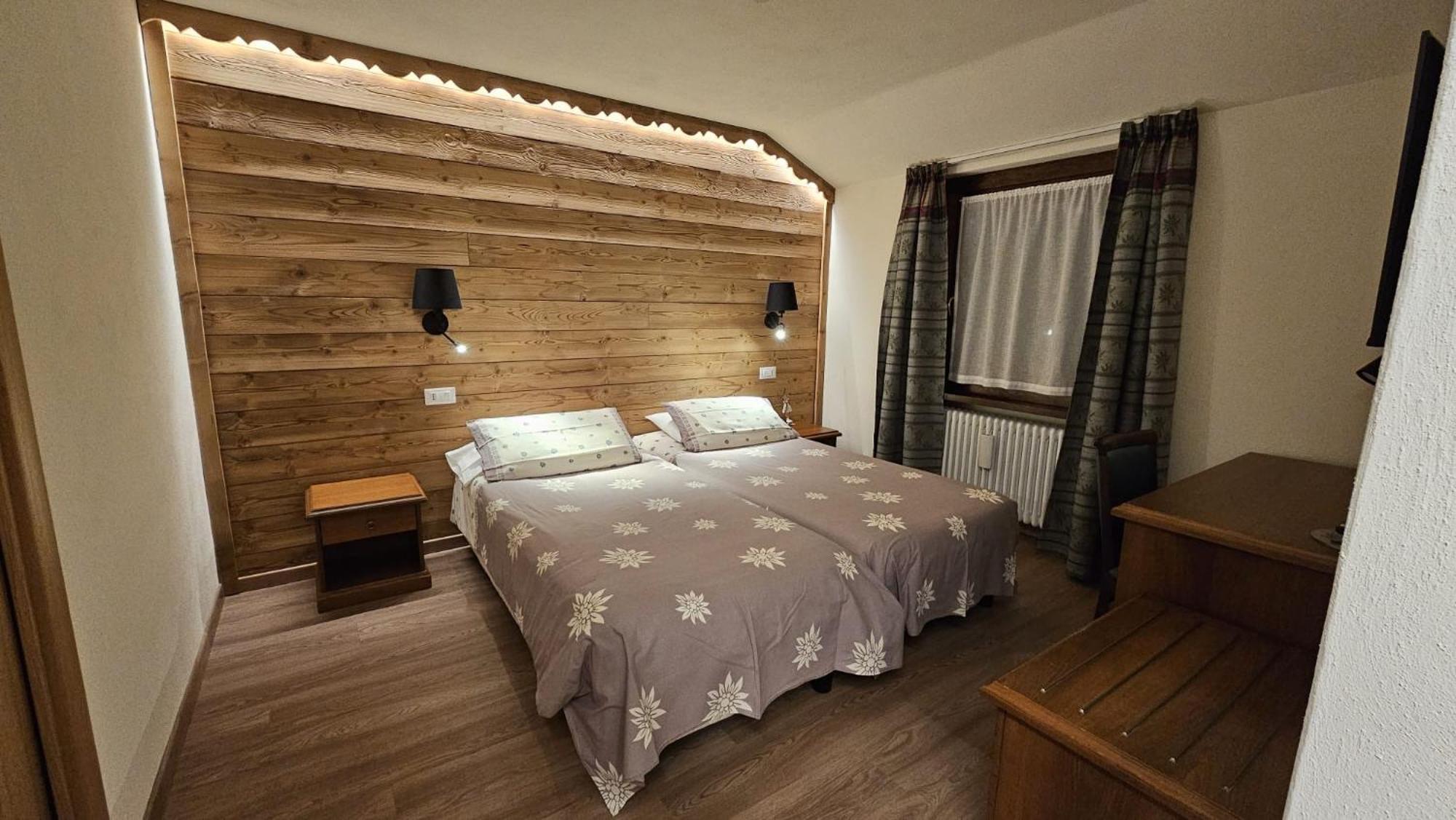 Edelweiss 3*