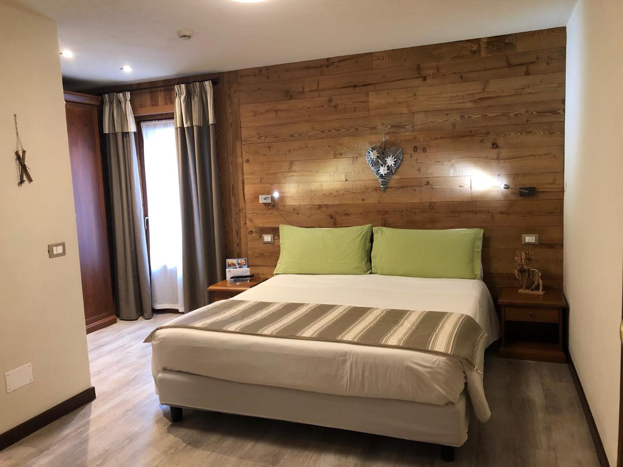 Hotel Edelweiss