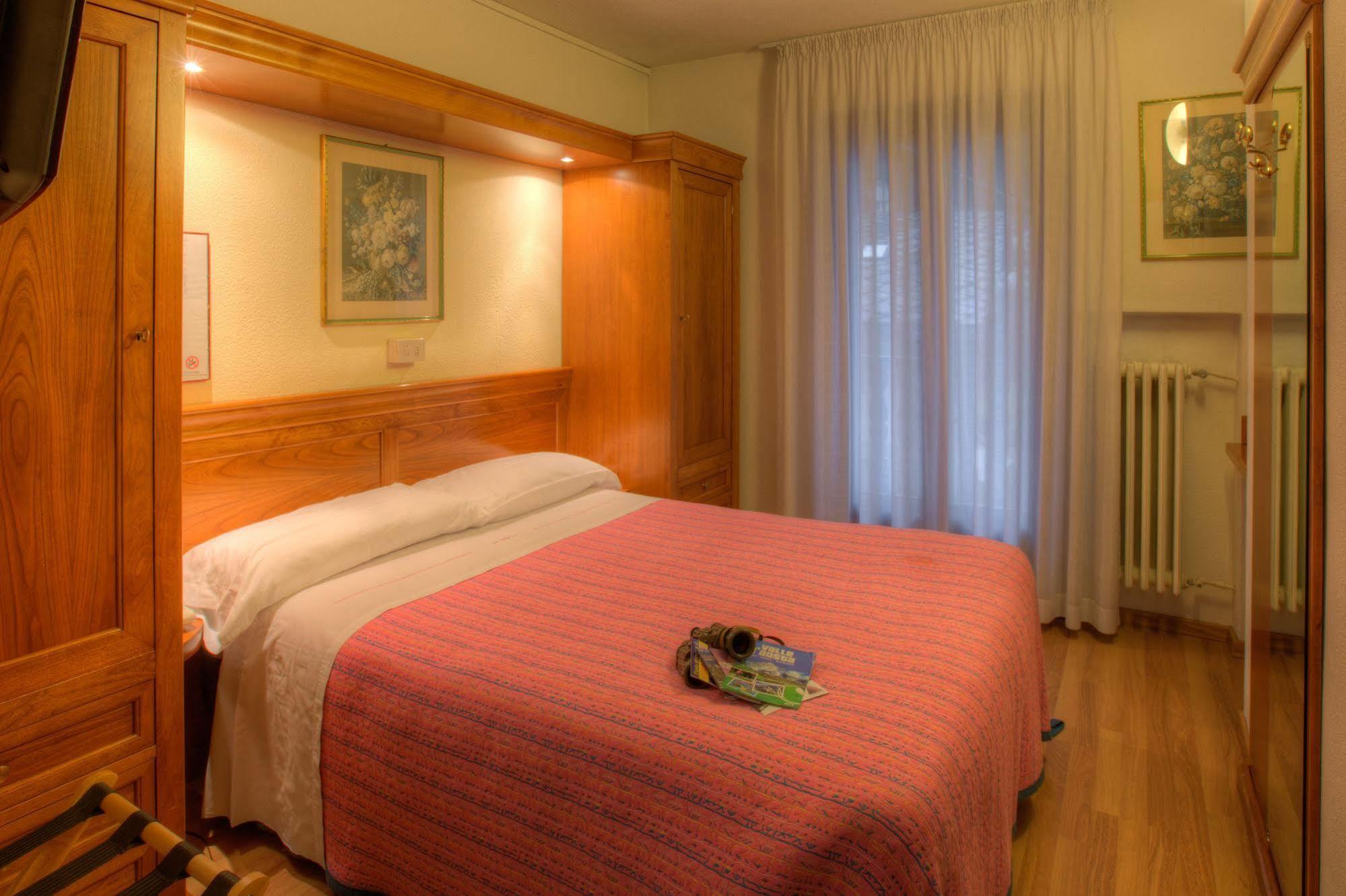 Hotel Edelweiss