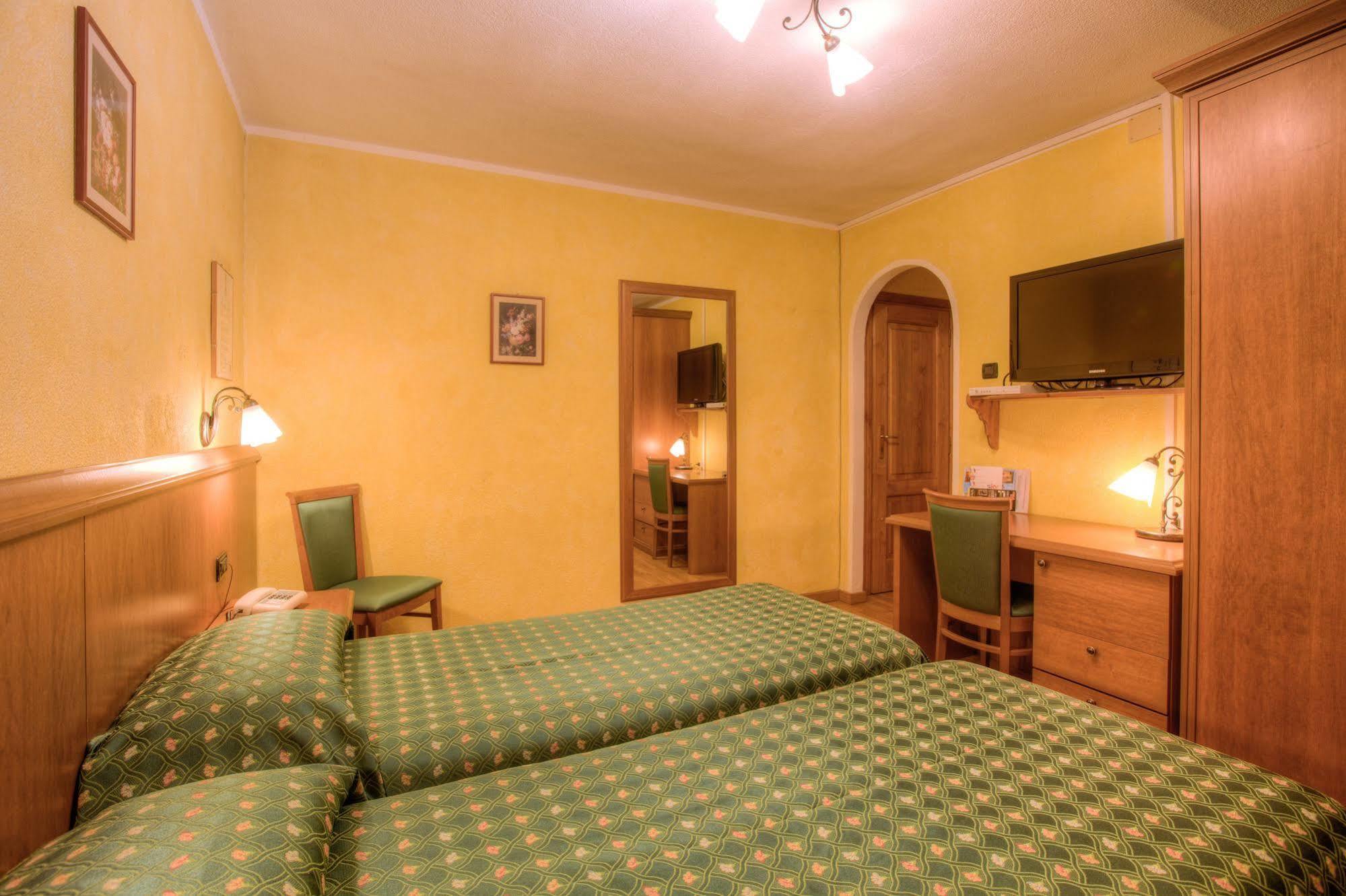 Hotel Edelweiss